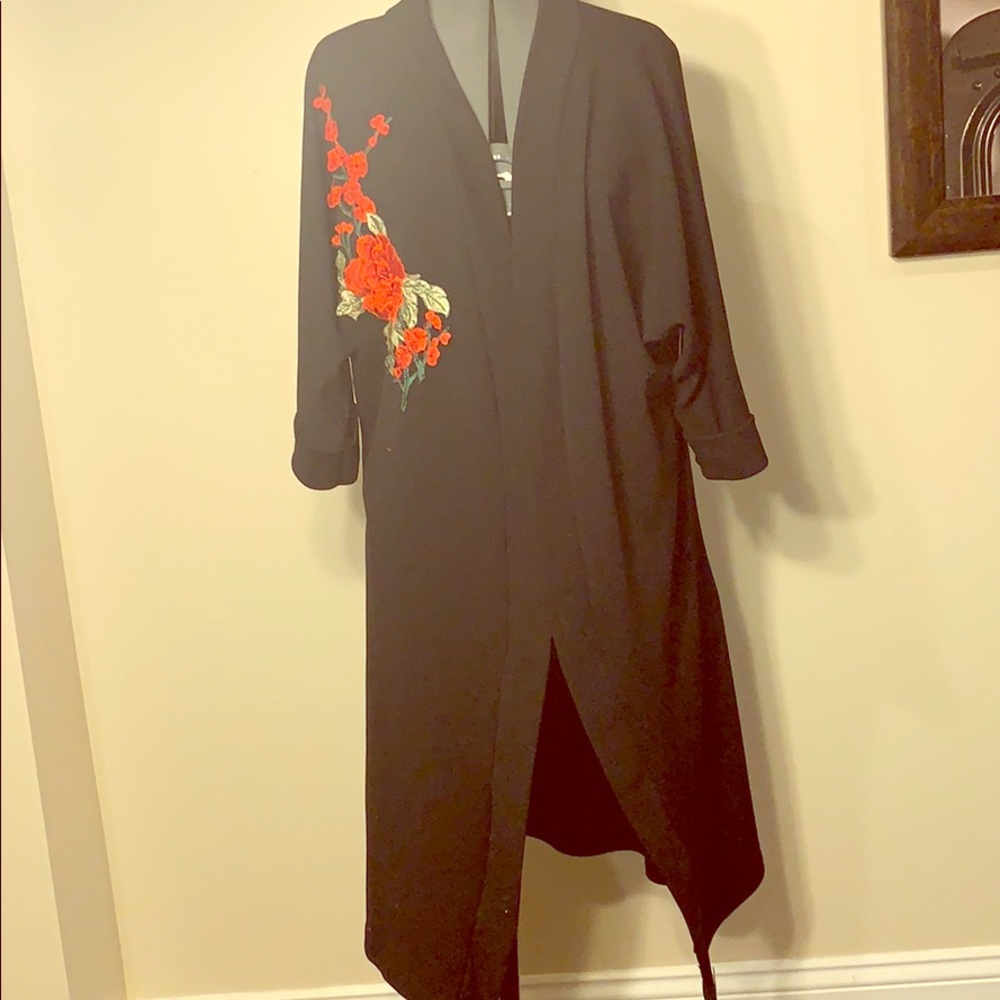 Black and red Kimono